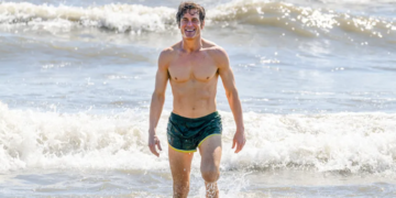 Consider…Matt Bomer in ‘Fellow Travelers’