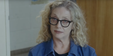 Oscar Legends: Carol Kane Looks Back On Her Career, Latest Challenging Role