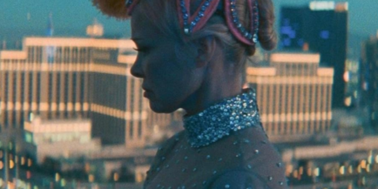 TIFF 2024: ‘The Last Showgirl’: Pamela Anderson Like You’ve Never Seen Before