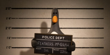 ‘Vengeance Most Fowl’ Filmmakers Nick Park, Merlin Crossingham On Bringing Back Fan-Favorite Feathers McGraw