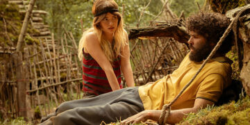 sophie thatcher and steven krueger in the wilderness on Yellowjackets