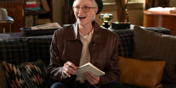 Jane Lynch On The Betrayal Before Sazz’s Death for ‘Only Murders in the Building’