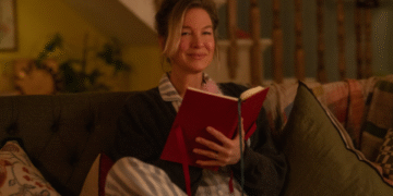 bridget opens her book in bridget jones mad about the boy