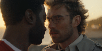 Shorts: ‘Strangers On a Beach’ Plays a Dangerously Erotic Game