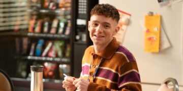 Chris Perfetti Talks Jacob Leaning Into His Fearlessness for ‘Abbott Elementary’