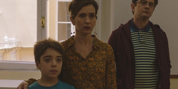 Venice Film Festival 2025: ‘L’isola Di Andrea’ Antonio Capuano’s Disquieting Slightly Surreal Look At A Separation