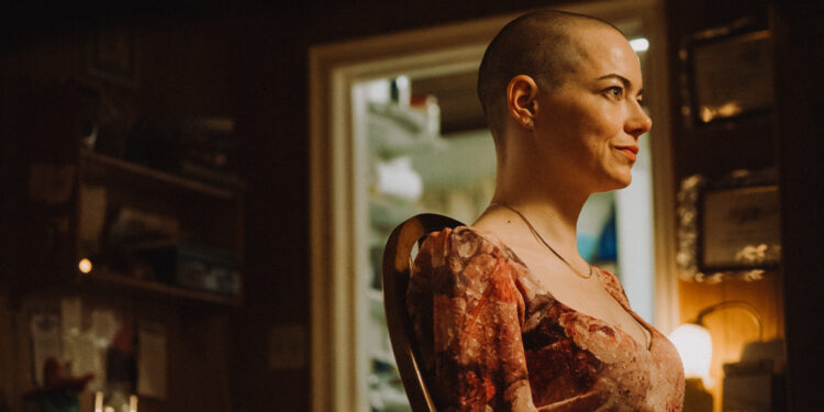 emma stone in bugonia