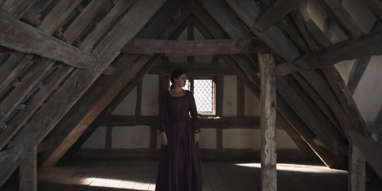 ‘Hamnet’ Production Designer Sought Inspiration in Novel, Nature