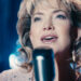 kate hudson song sung blue