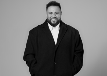 Mo Amer Tapped to Hose the 86th Annual Peabody Awards