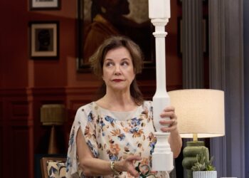 ‘The Balusters’ Fearless Margaret Colin On The Amazing Cast Of The Tony-Nominated Play [VIDEO]