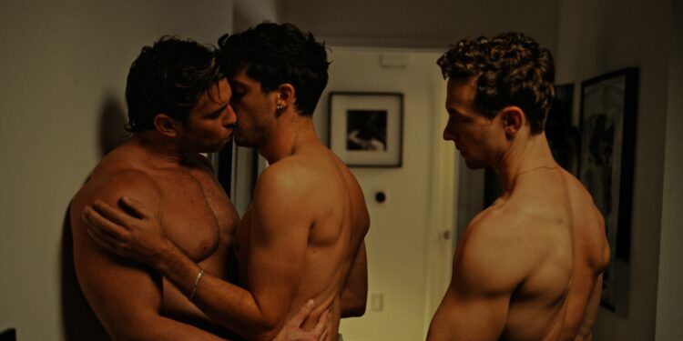 Shorts: ‘something still’ and That Elusive Pursuit of Light