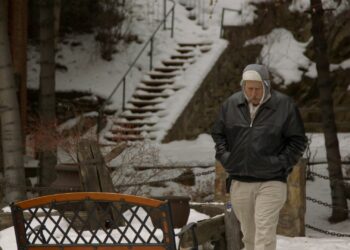 benjaman kyle documentary follows an amnesiac, pictured in a hat in snowy colorado