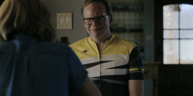 Jeff Hiller On Offering Carol Honest Truths for ‘Pluribus’
