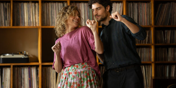 Venice 2026: Nanni Moretti’s ‘It Will Happen Tonight’ Enchants Thanks To Stars Jasmine Trinca & Louis Garrel