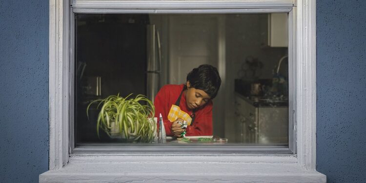 Out On Film Shorts: While Petite in Length, ‘hi mom’ Makes a Mighty Impact